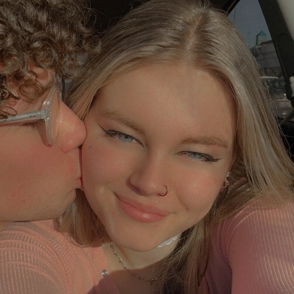 Meet your Posher, Riley - Picture 13 of 13